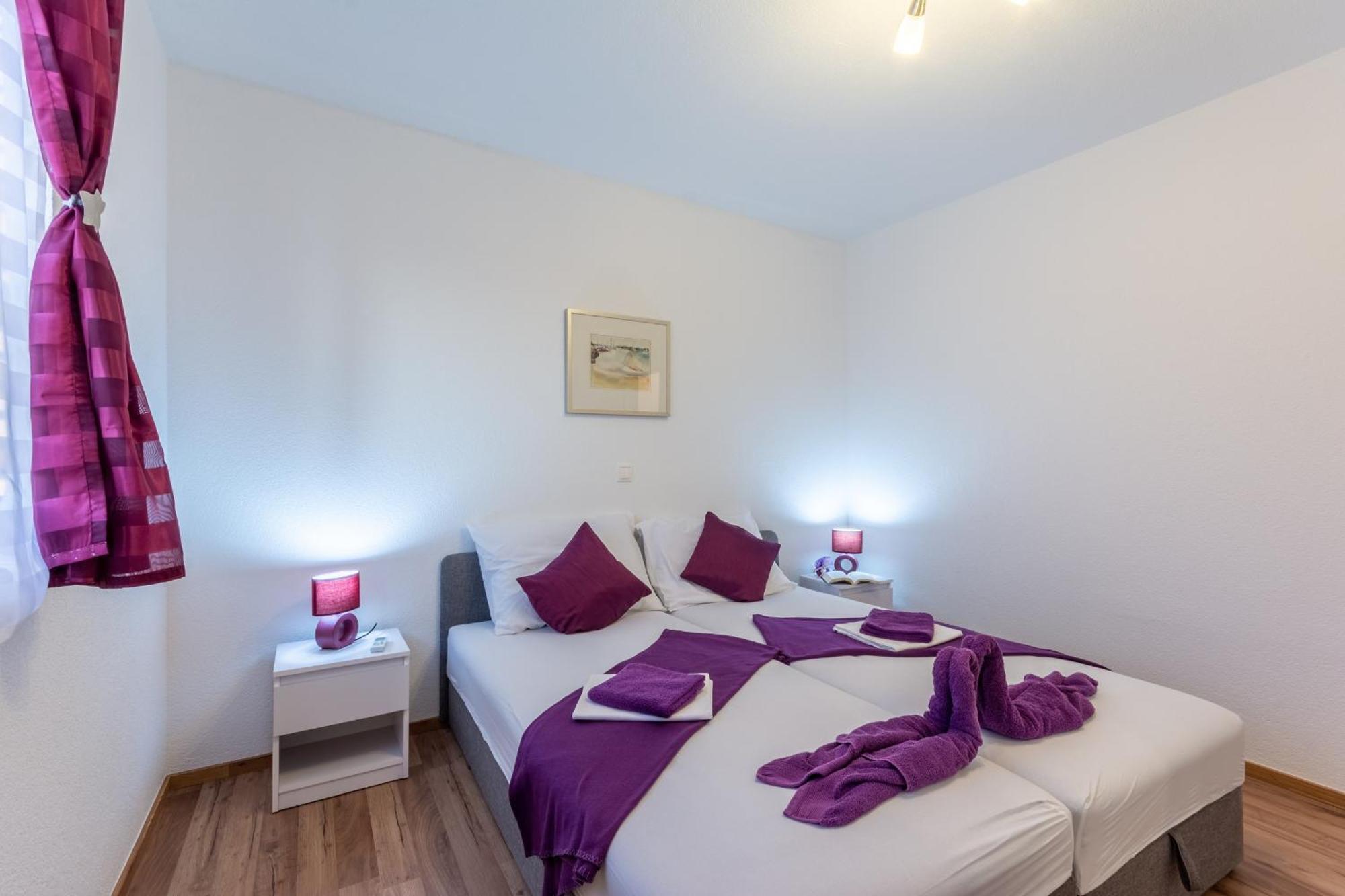 Family Friendly Apartments With A Swimming Pool Stanici, Omis - 18676 Phòng bức ảnh
